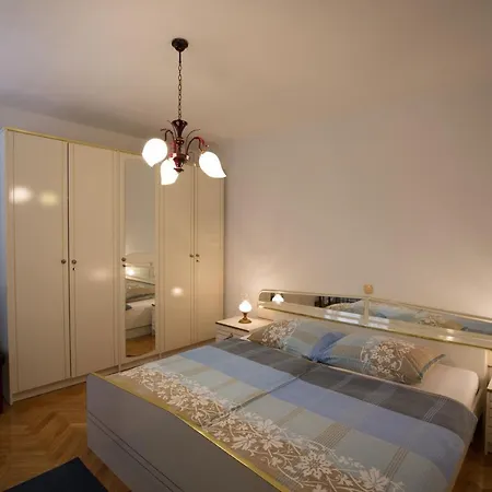 House Maca Apartment