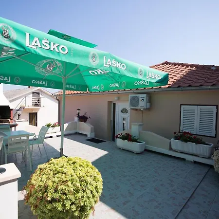 House Maca Apartment