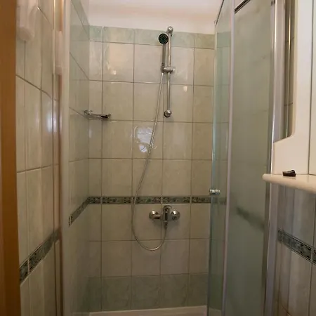 Apartment House Maca Palit