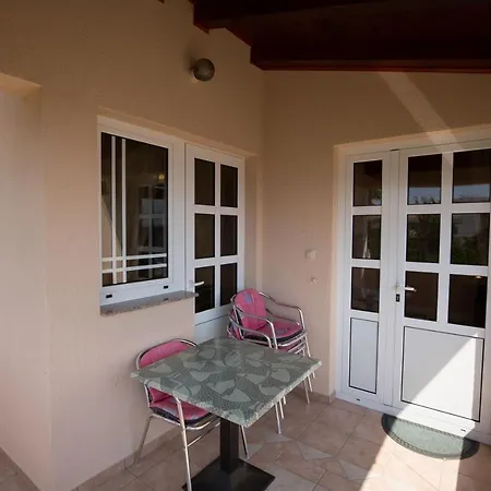 House Maca Apartment